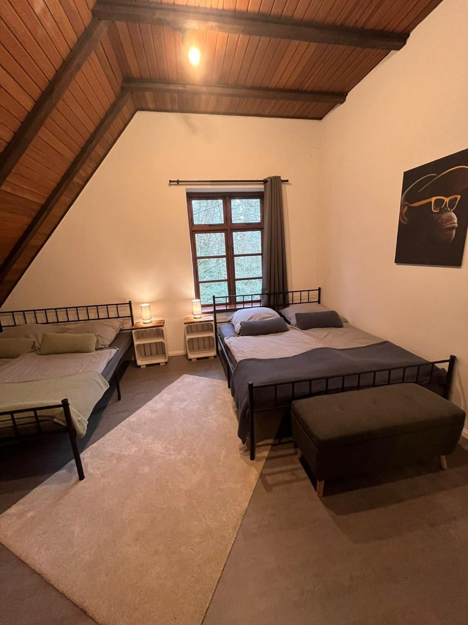 Ruhe Unter Reet-Haus Mit Sauna, Whirlpool Und Kamin Gnarrenburg 외부 사진
