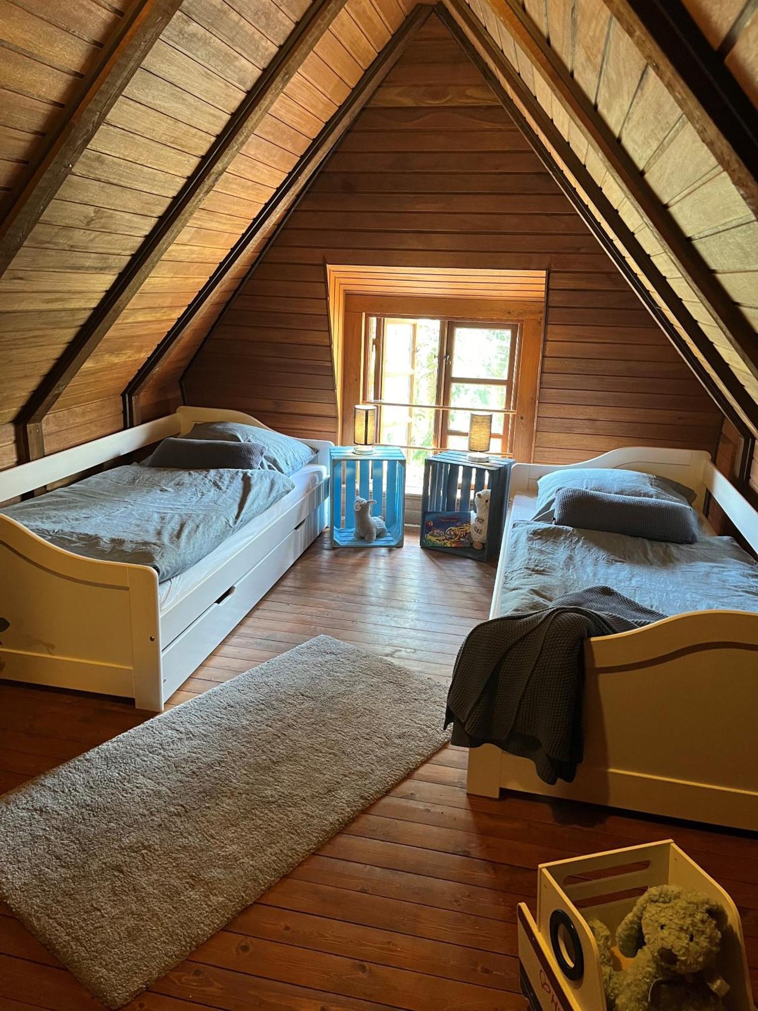 Ruhe Unter Reet-Haus Mit Sauna, Whirlpool Und Kamin Gnarrenburg 외부 사진